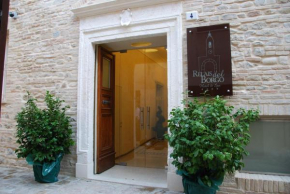 Гостиница Relais Del Borgo Hotel & Spa 4 Stelle  Стаффоло